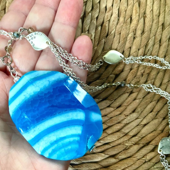 Blue Agate STONE PENDANT NECKLACE - NWT $45 TURQUOISE /Long Silver Tone Chain - Picture 1 of 12
